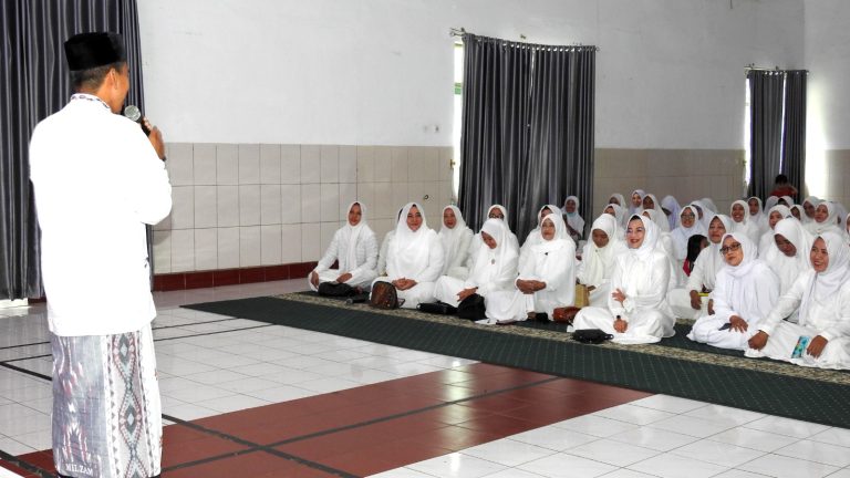 Persit KCK Cabang XXXIII Kodim 0819 Pasuruan Gelar Nuzulul Quran dan Doa Bersama