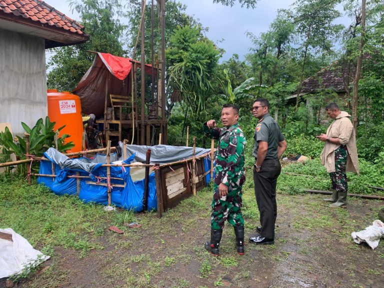 Dandim 0819 Pasuruan Tinjau Progres Pengeboran Sumur Bor di Desa Lorokan
