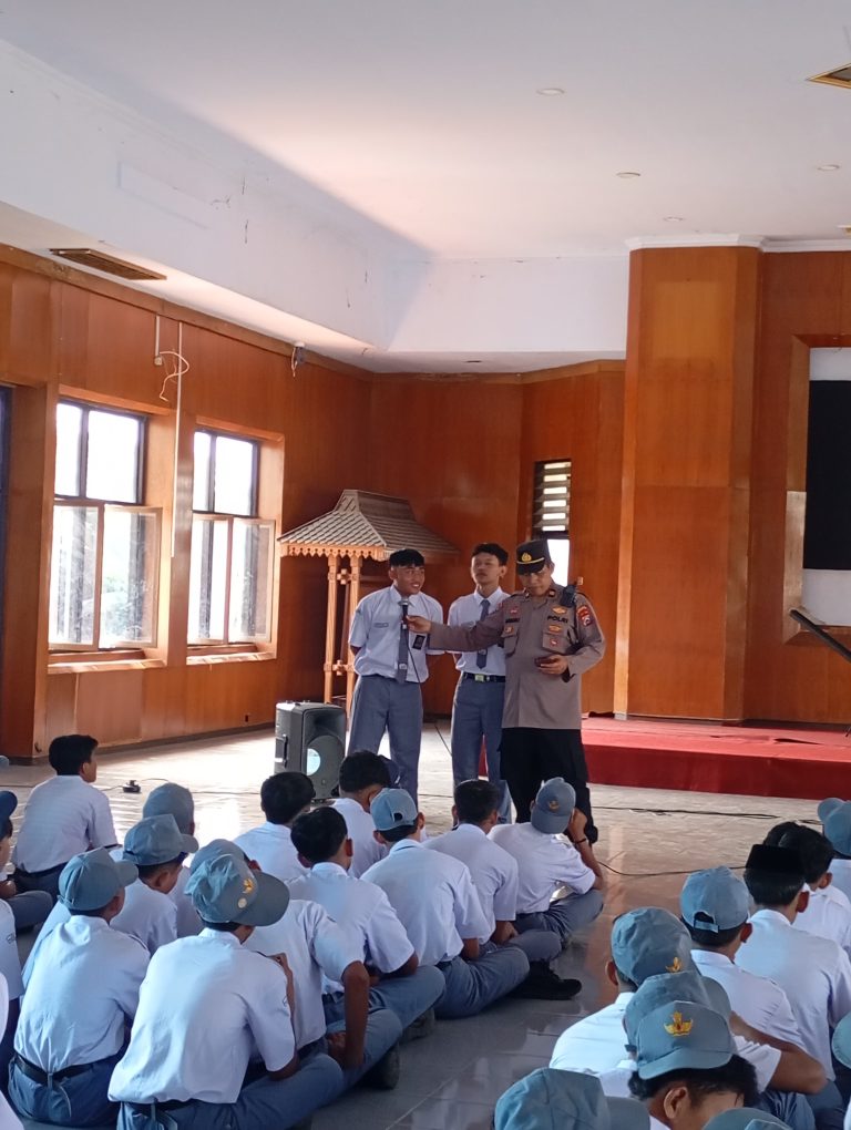 Polres Pasuruan Ajak Pelajar Sekolah Rakyat Ikut Berperan Wujudkan Kamtibmas Kondusif
