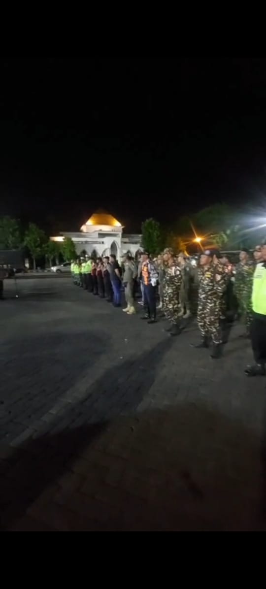 Polres Pasuruan Gelar Patroli Skala Besar Cegah Gangguan Kamtibmas Malam Akhir Pekan