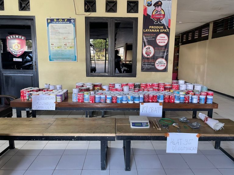 Polisi Temukan 143 Mercon Rakitan di Rumah Warga Kediri