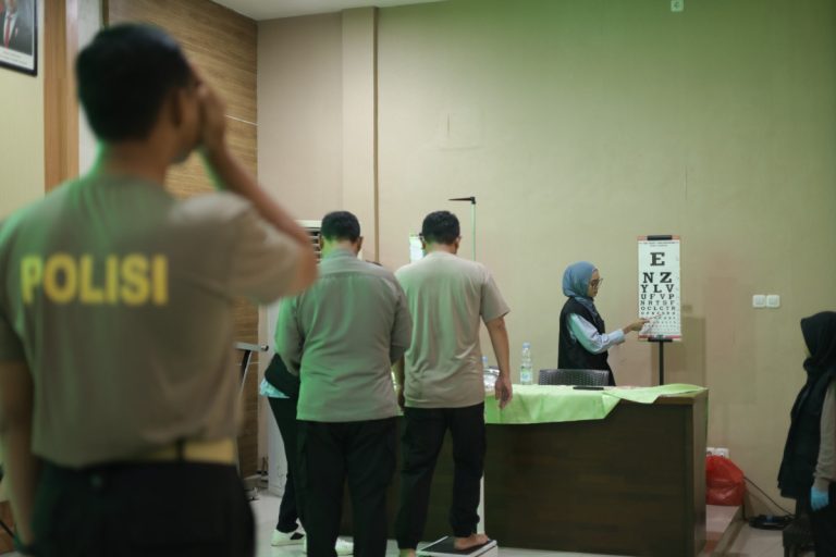 Ratusan Personel Ikuti Pemeriksaan Kesehatan Berkala Polres Kediri